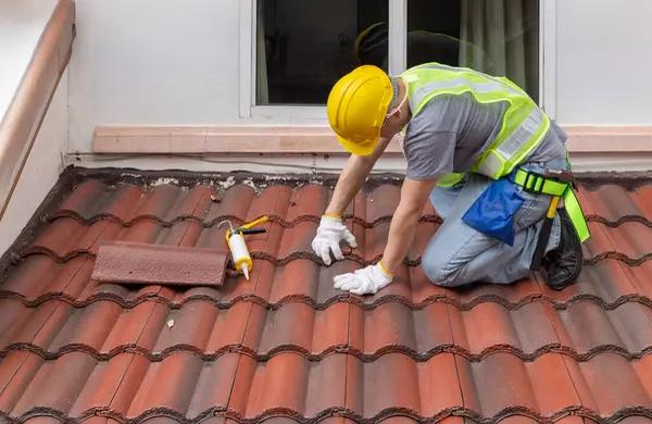 Daleville Roofing Contractor for Repairs and Replacements